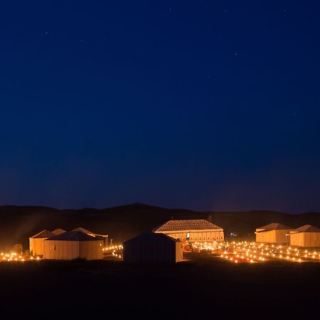 Merzouga Luxury Desert Lodge Taouz 外观 照片